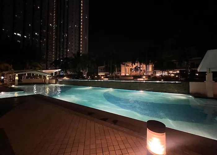 Aparthotel Skyview 2br At Grass