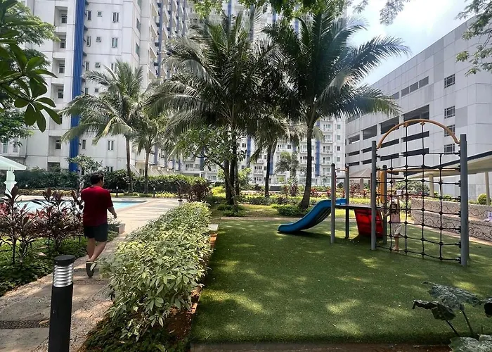 Skyview 2br At Grass Manila