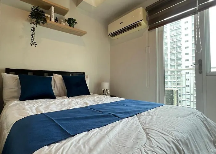Aparthotel Skyview 2br At Grass 4*