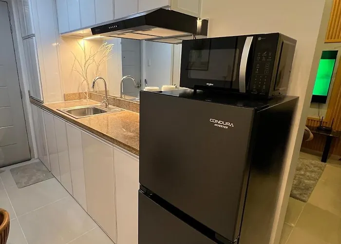 Aparthotel Skyview 2br At Grass 4*