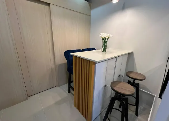 Aparthotel Skyview 2br At Grass 4*