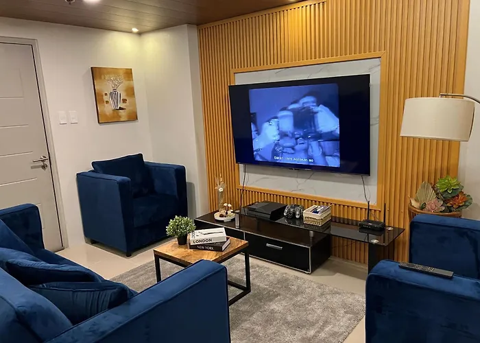 Skyview 2br At Grass Manila