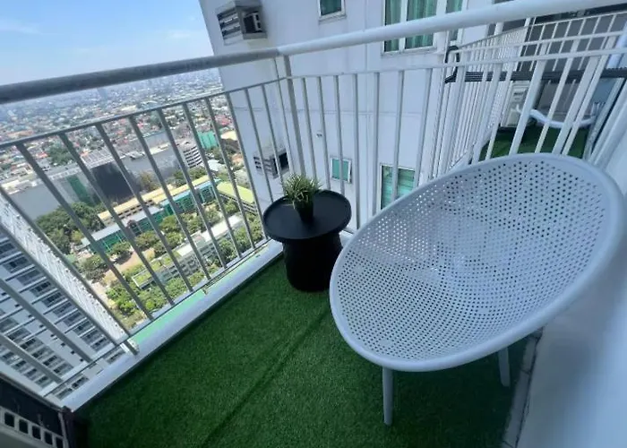 Skyview 2br At Grass 4*